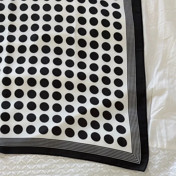 POLKA DOT SATIN HEAD SCARF - Picture 9 of 16